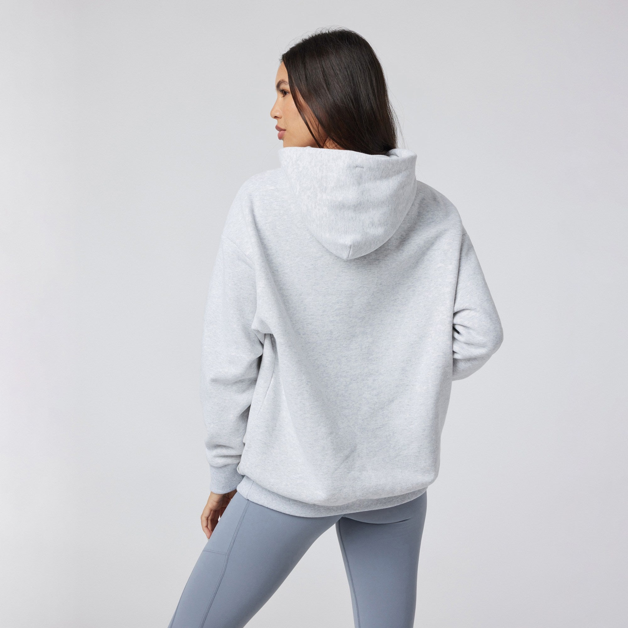 Vuori Women's Restore Oversized Hoodie - Winter 2025/2026