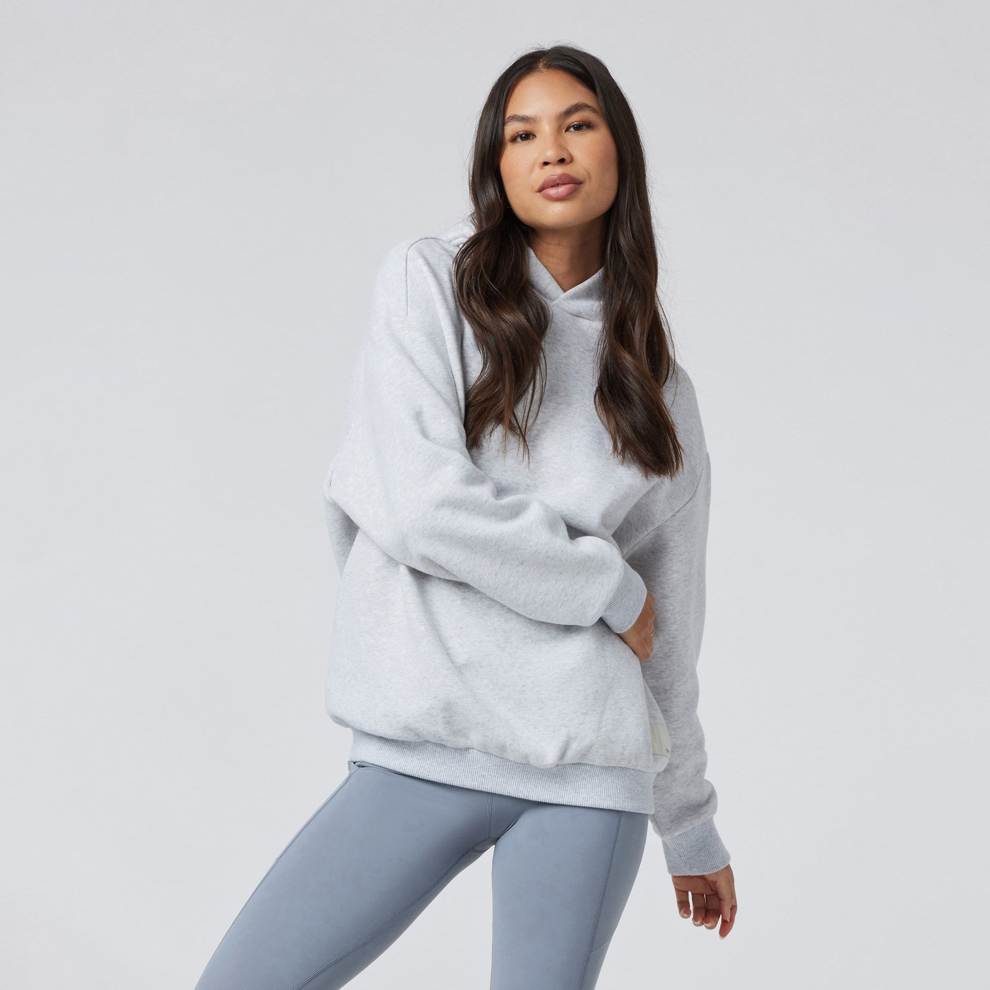 Vuori Women's Restore Oversized Hoodie - Winter 2025/2026
