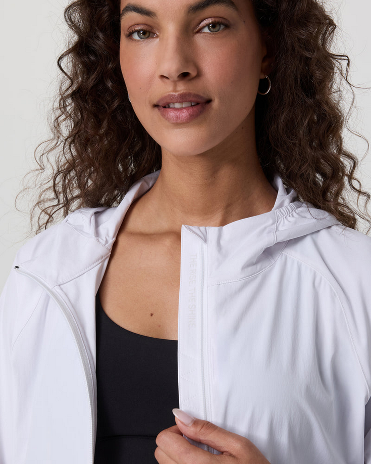Vuori Women's Women's Renew Trainer Shell - Spring 2025