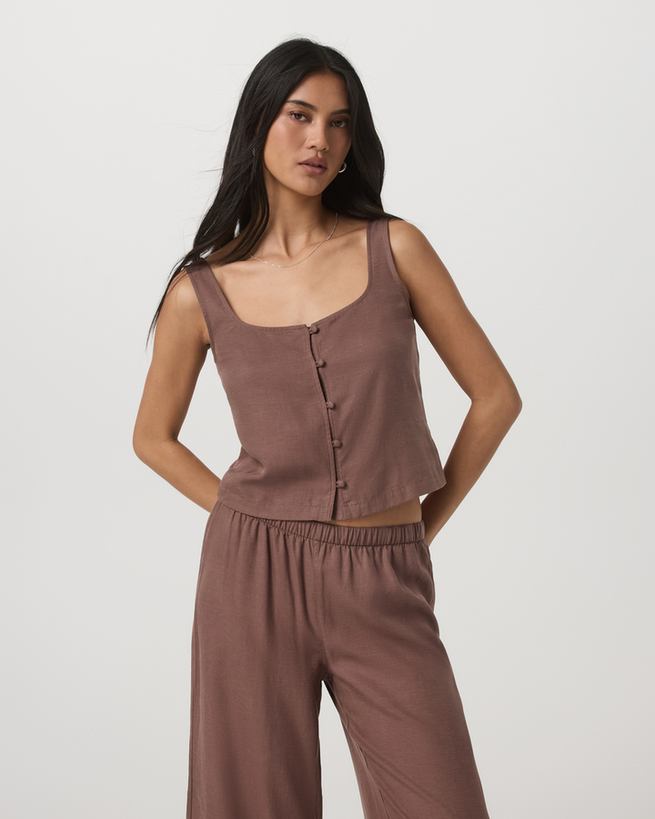 Vuori Women's Trestles Twill Button Front Top - Spring 2026