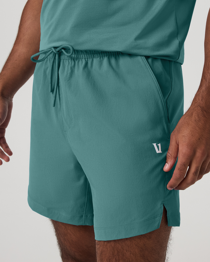 Vuori Men's Crosscourt Short Unlined 7" - Spring 2026