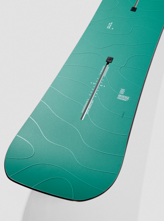 Burton Family Tree Hometown Hero Camber Snowboard - Winter 2026/2027