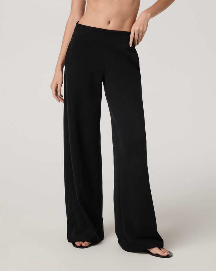 Vuori Women's Sedona Midrise Wideleg Sweatpant - Fall 2026