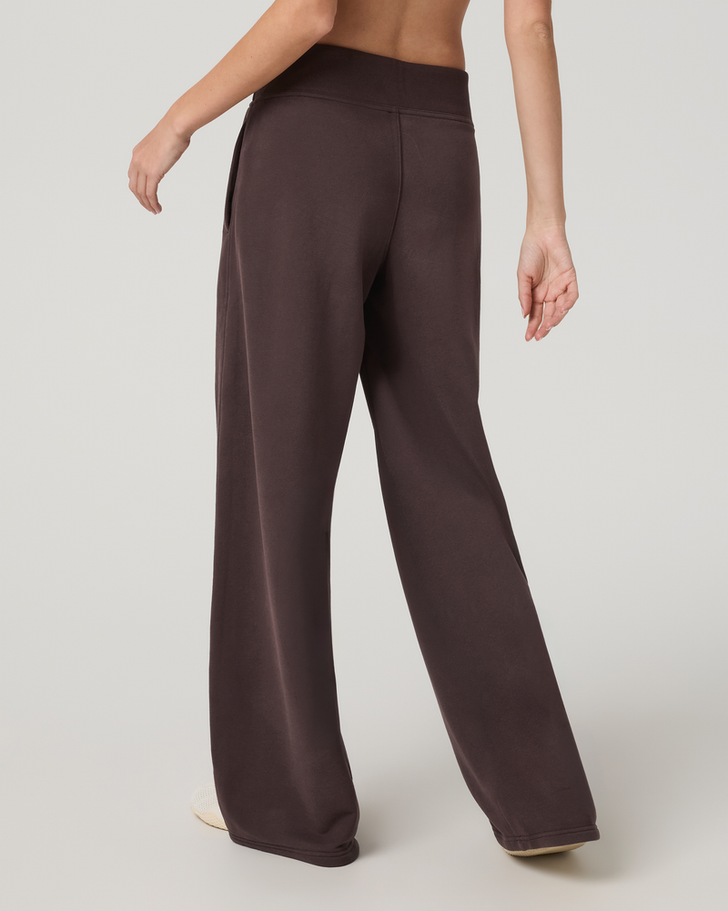 Vuori Women's Sedona Midrise Wideleg Sweatpant - Fall 2026