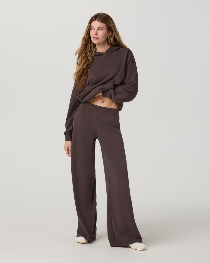 Vuori Women's Sedona Midrise Wideleg Sweatpant - Fall 2026