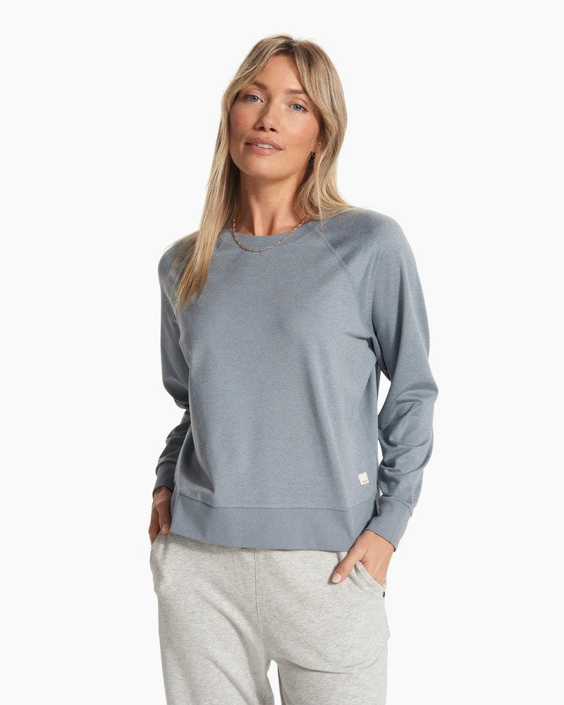 Vuori Women's Long Sleeve Halo Crew - Winter 2023/2024