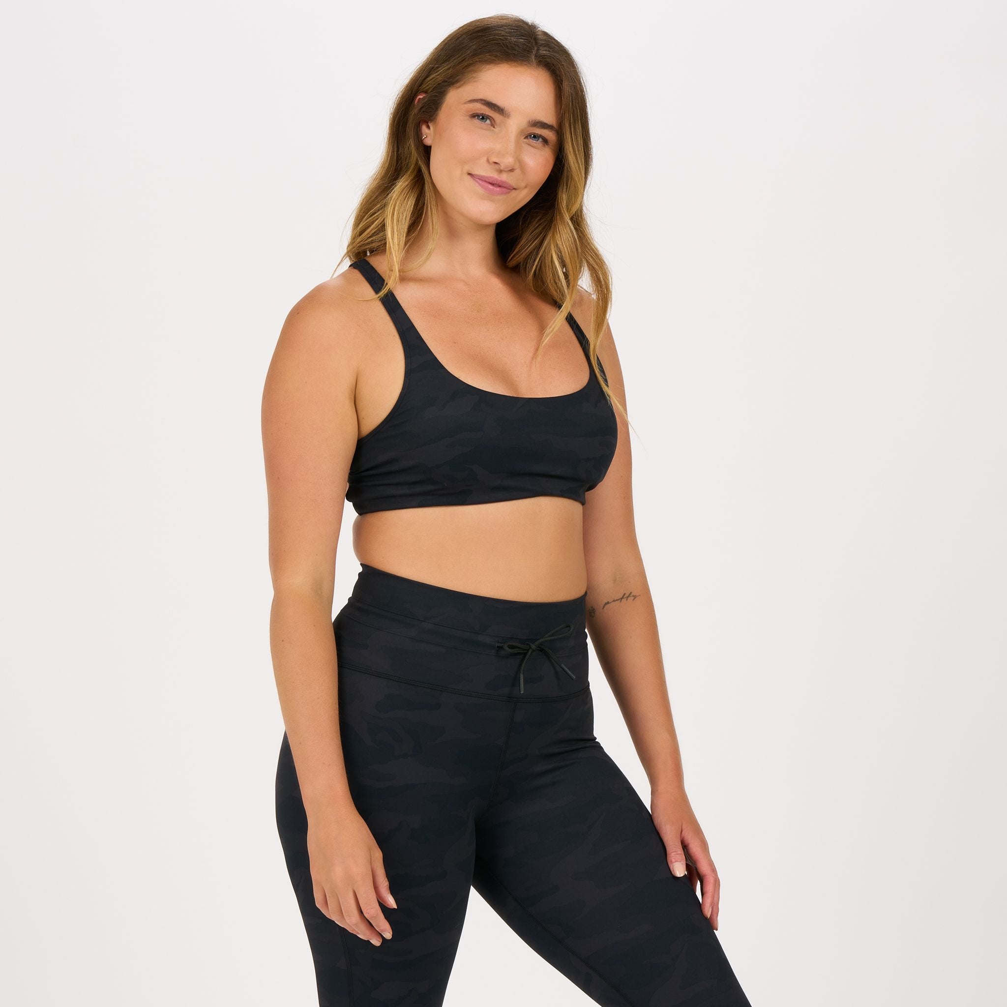 Vuori Women's Yosemite Bra - Spring 2022