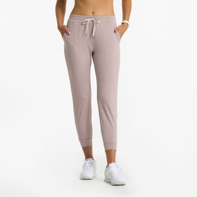 Vuori Women's Performance Jogger - Spring 2022