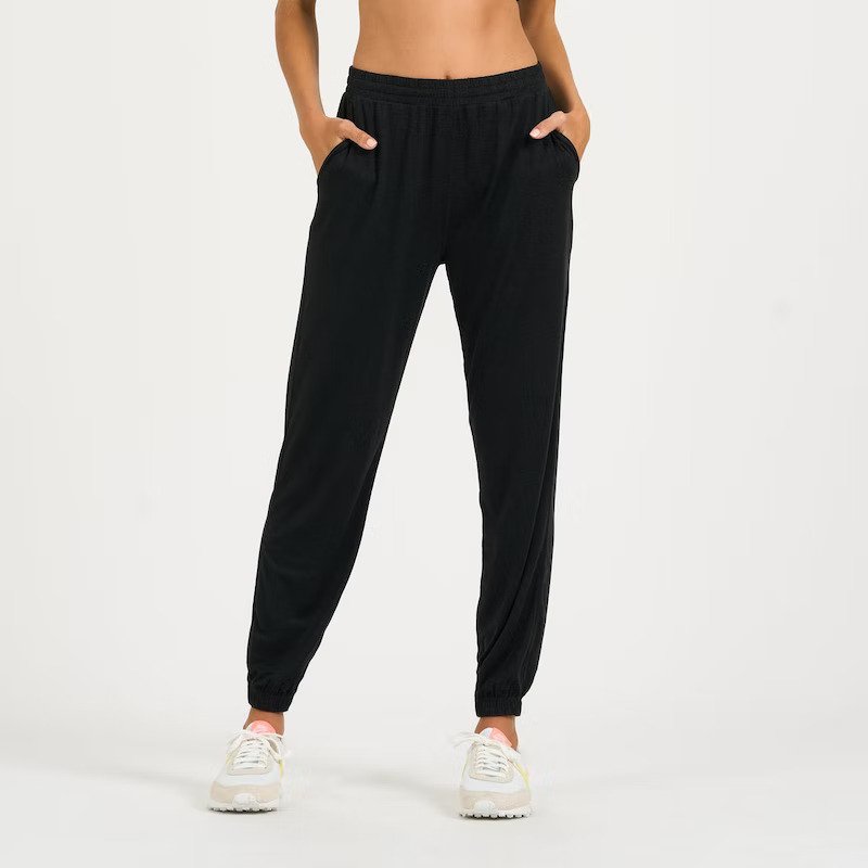 Vuori Women's Boyfriend Jogger - Spring 2023